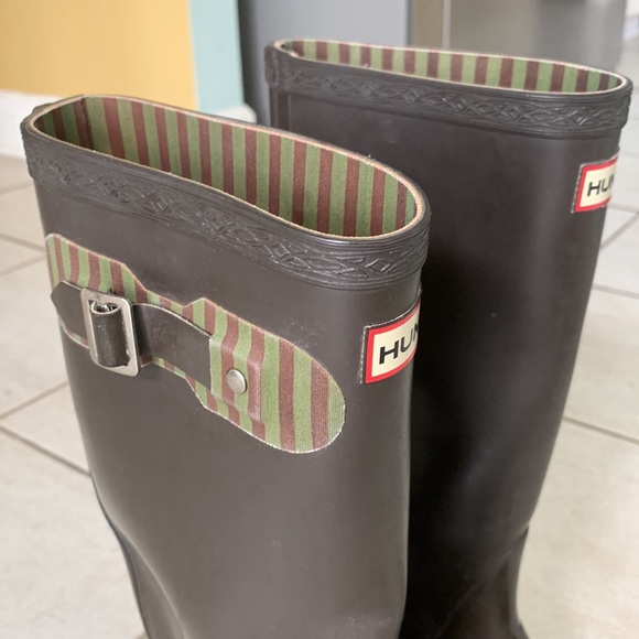 Hunter rain boots dark brown sz. 6 - Picture 5 of 7